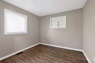 1906 Marsdale Ave, Columbus, OH 43223 - Photo 13