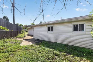 1906 Marsdale Ave, Columbus, OH 43223 - Photo 7