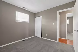1920 Marsdale Ave, Columbus, OH 43223 - Photo 23