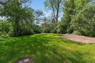 3041 Bluefield Drive, Columbus, OH 43207 - Photo 9
