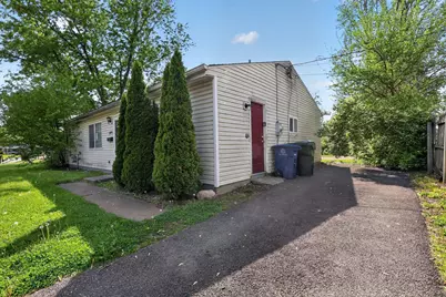 3041 Bluefield Drive, Columbus, OH 43207 - Photo 7