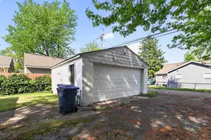668 Erickson Ave, Columbus, OH 43213 - Photo 7
