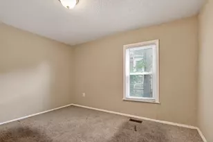 668 Erickson Ave, Columbus, OH 43213 - Photo 17
