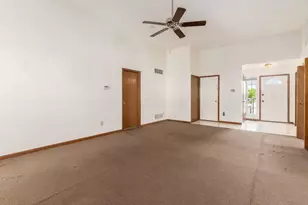 7338 Aplin Dr, Reynoldsburg, OH 43068 - Photo 9