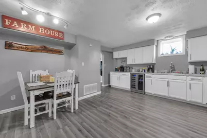 19419 Dawson Street, Adelphi, OH 43101 - Photo 5
