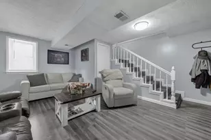 19419 Dawson St, Adelphi, OH 43101 - Photo 9