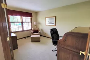 6097 Lindridge Ct, Galloway, OH 43119 - Photo 9