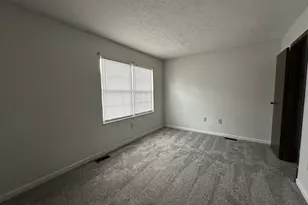 1243 Green Valley Dr, Heath, OH 43056 - Photo 9