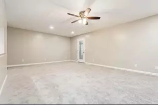 5683 Morningstar Dr, Galloway, OH 43119 - Photo 5