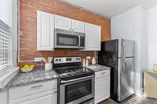 888 Dennison Ave, Columbus, OH 43215 - Photo 13