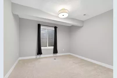 4261 Flamingo Drive, Lewis Center, OH 43035 - Photo 17