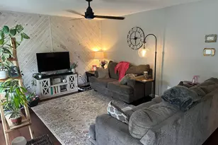 397 McCutcheon Rd, Columbus, OH 43230 - Photo 3