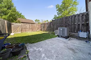 3032 Blendon Woods Blvd, Columbus, OH 43231 - Photo 35