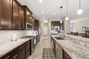10254 Daniel Fisk St, Dayton, OH 45458 - Photo 17