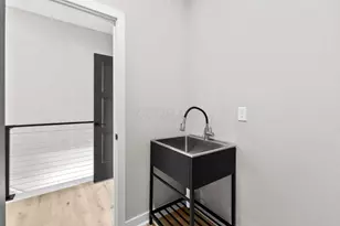 981 Gilbert St, Columbus, OH 43206 - Photo 35