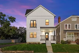 981 Gilbert St, Columbus, OH 43206 - Photo 5