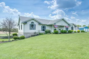 5325 Westfall Rd SW, Lancaster, OH 43130 - Photo 3
