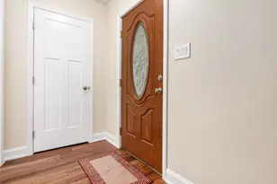 2446 Edison Ave, Zanesville, OH 43701 - Photo 3