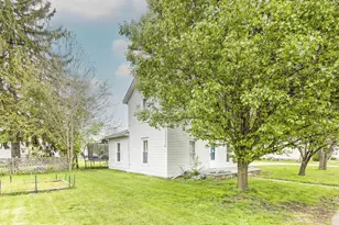 160 N Clayton St, Centerburg, OH 43011 - Photo 29