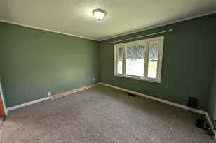 9 Madison St, Glouster, OH 45732 - Photo 3