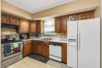 5203 Quincy Drive, Columbus, OH 43232 - Photo 13