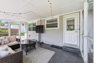1797 Riverhill Rd, Columbus, OH 43221 - Photo 23