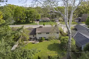 194 W New England Ave, Columbus, OH 43085 - Photo 41