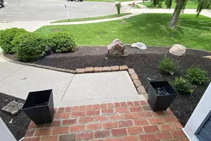 101 Pinecrest Ct, Bellefontaine, OH 43311 - Photo 27