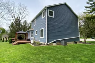 101 Pinecrest Ct, Bellefontaine, OH 43311 - Photo 33