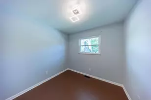 439 Baywood Pl, Columbus, OH 43230 - Photo 11