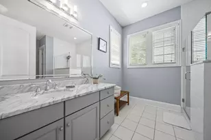 4025 Chelsea Green W, New Albany, OH 43054 - Photo 17