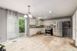 937 Hidden Cove Way, Columbus, OH 43228 - Photo 5