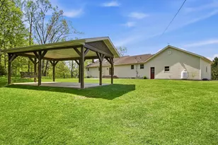 8600 Honeysuckle Dr, Dresden, OH 43821 - Photo 19