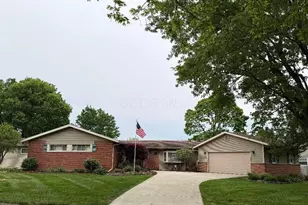 1003 Lynwood Ave, Circleville, OH 43113 - Photo 5
