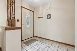1003 Lynwood Ave, Circleville, OH 43113 - Photo 11