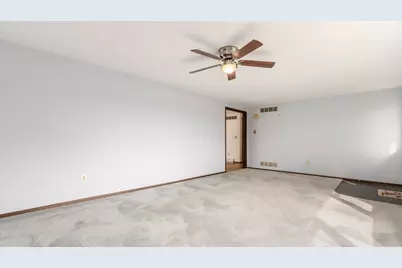 3820 Crock Road, Zanesville, OH 43701 - Photo 7
