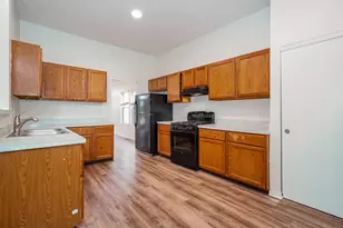 3423 Trentshire Dr, Canal Winchester, OH 43110 - Photo 5