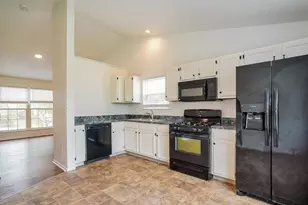 1169 Vera Pl, Columbus, OH 43204 - Photo 7