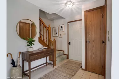 5392 Woodville Court, Columbus, OH 43230 - Photo 5