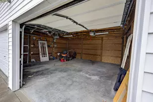 810 Highland Ave, Cambridge, OH 43725 - Photo 37