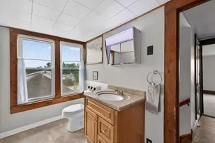 810 Highland Ave, Cambridge, OH 43725 - Photo 21