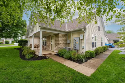 7849 Meadowlark Lane N #Building 19, Reynoldsburg, OH 43068 - Photo 3