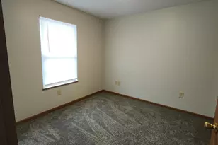 109 Nora Dr, Frazeysburg, OH 43822 - Photo 7