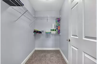 8396 Greyhawk Circle, Columbus, OH 43240 - Photo 9