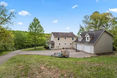3380 Hamburg Road SW, Lancaster, OH 43130 - Photo 5