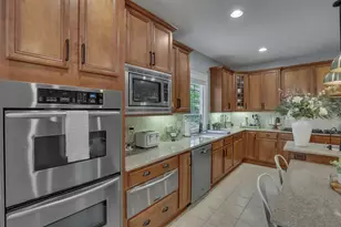7097 Pleasant Colony Cir, Blacklick, OH 43004 - Photo 31