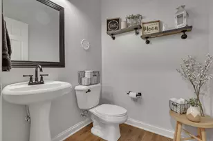 7097 Pleasant Colony Cir, Blacklick, OH 43004 - Photo 15