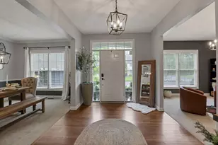 7097 Pleasant Colony Cir, Blacklick, OH 43004 - Photo 5