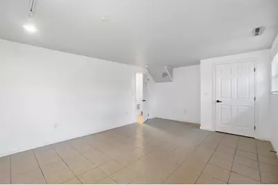 5007 Holbrook Drive, Columbus, OH 43232 - Photo 25