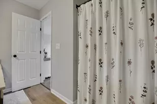 6323 Lakeview Dr W, Grove City, OH 43123 - Photo 39